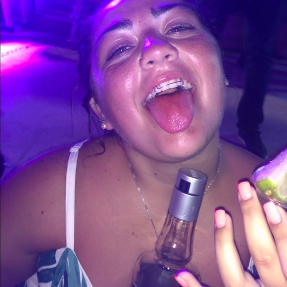 Meet your Posher, Bryanna - Picture 1 of 1